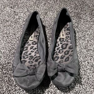 Grey bow AE flats